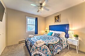 14 Mi to Beech Mountain: Home w/ Grills!