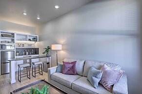 Centrally Located San Marcos Unit w/ Parking!