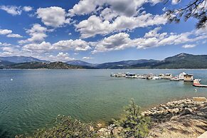 Cabin w/ Backyard Space - 1/2 Mi to Trinity Lake!