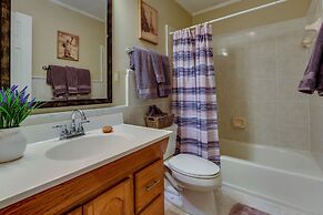 Charlotte Vacation Rental w/ Private Hot Tub!