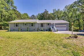 Charlotte Vacation Rental w/ Private Hot Tub!