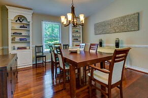 Charlotte Vacation Rental w/ Private Hot Tub!