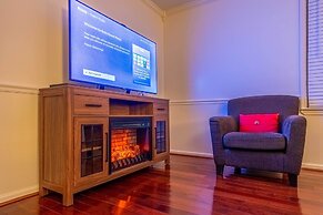 Charlotte Vacation Rental w/ Private Hot Tub!