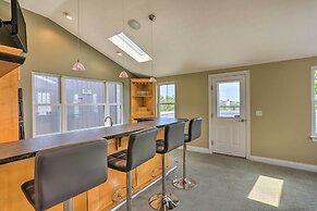 Central Cleveland Gem w/ Direct Skyline View!