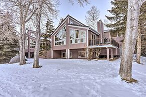 Charming Mtn Home on Golf Course ~ 4 Mi to Slopes!