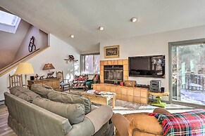 Charming Mtn Home on Golf Course ~ 4 Mi to Slopes!