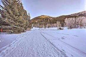 Charming Mtn Home on Golf Course ~ 4 Mi to Slopes!