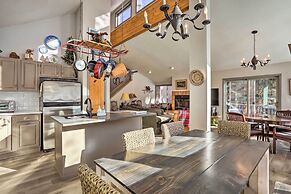 Charming Mtn Home on Golf Course ~ 4 Mi to Slopes!