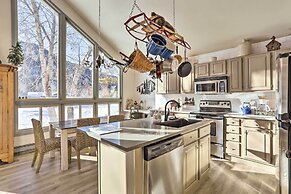 Charming Mtn Home on Golf Course ~ 4 Mi to Slopes!