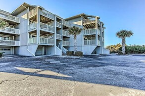 Condo w/ Pool Access - Walk to Beach!