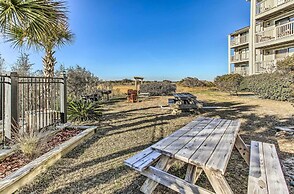 Condo w/ Pool Access - Walk to Beach!