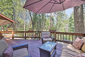 11 Mi to Apple Hill: Pollock Pines Resort Cabin