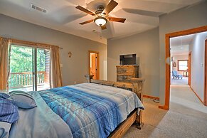 Coffeeville Cabin w/ Deck ~ 7 Mi to Grenada Lk
