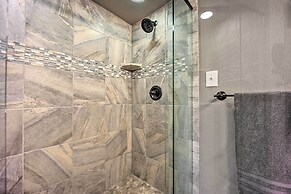 Golf Course & Lake Views: Cozy Afton Condo!