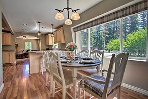 Creekfront Lincoln Home, Steps From Downtown!