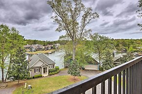 Lakefront Dadeville Condo w/ Community Boat Dock!