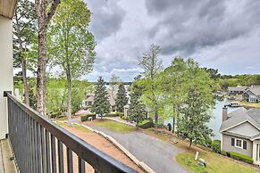Lakefront Dadeville Condo w/ Community Boat Dock!