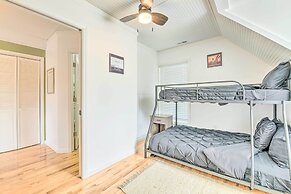 Cozy Bryson City Home w/ Fire Pit & Mtn Views!