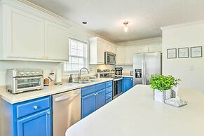 Cozy Bryson City Home w/ Fire Pit & Mtn Views!