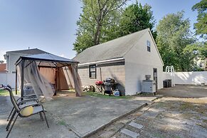 Cozy Condo ~ 11 Mi to Manhattan, Pets Welcome