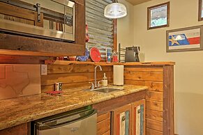 Custom 'texas Cabin' Studio - 5 Min to Gruene Hall