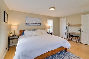 Cozy Finger Lakes Abode in Downtown Canandaigua!