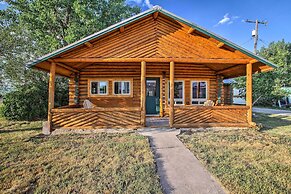 Pet-friendly Augusta Cabin - Walk to Main Street!