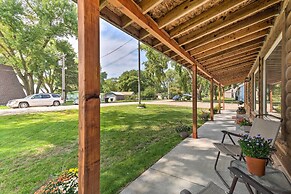 Family Home w/ Hot Tub - Walk to Johnson Lake!