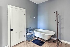 Historic Townhome in Downtown Shepherdstown!