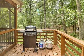 Fully Renovated Broadway Cabin w/ Private Hot Tub!