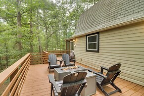 Fully Renovated Broadway Cabin w/ Private Hot Tub!