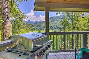 Mountain Escape w/ Stunning Views!