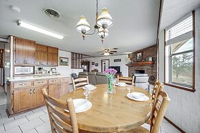 Historic 'hoffmann Ranch Haus' Near Wineries!