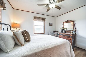 Historic 'hoffmann Ranch Haus' Near Wineries!