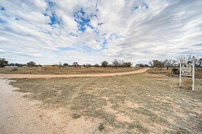 Historic 'hoffmann Ranch Haus' Near Wineries!