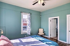 Lake Charles Cottage w/ Fireplace & Yard!