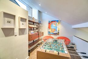 Boulder 'barrett House' on Mtn Peak w/ Hot Tub