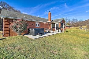 Home w/ Hot Tub Near Shenandoah Nat'l Park!