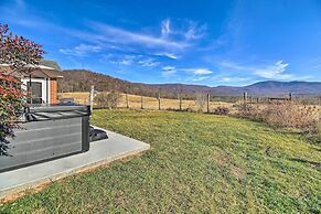 Home w/ Hot Tub Near Shenandoah Nat'l Park!