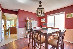 12 Mi to Dtwn Denver: Littleton Family Home!