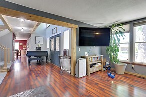 12 Mi to Dtwn Denver: Littleton Family Home!