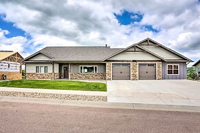 Luxe Spearfish Hideaway: Golf, Hike, Explore!