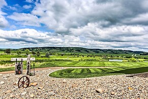 Luxe Spearfish Hideaway: Golf, Hike, Explore!