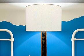 Modern Home w/ Hot Tub & Deck in Asheville!