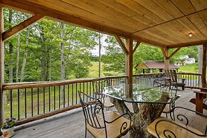 Lovely Ulster Cabin w/ Hot Tub, Fire Pit & 3 Ponds