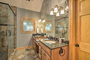 Luxe Wintergreen Resort Escape w/ Hot Tub!