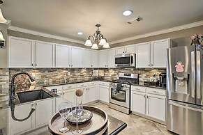 Luxe Home 30 Miles to Houston w/ Pool & Grill