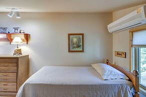 Large Home on Lake Edward w/ Deck & Fire Pit!