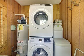 Large Home on Lake Edward w/ Deck & Fire Pit!