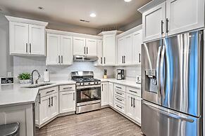 Modern Indianapolis Home w/ Skyline Views